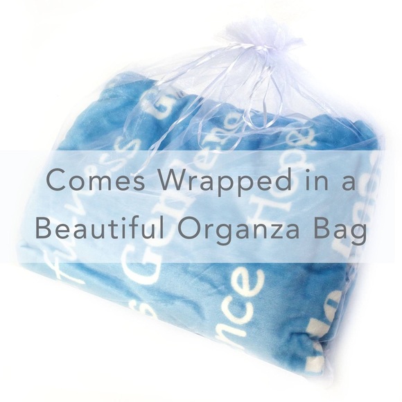 Friends I Love You Throw Blanket Perfect Heartfelt Gift (Baby Blue) - Picture 2 of 3